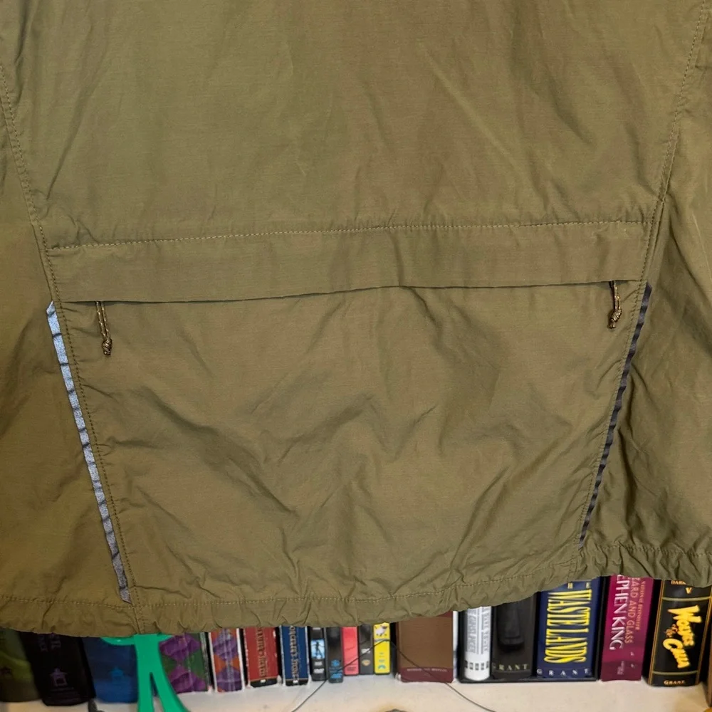 Fjallraven and Specialized Bike Utility Jacket for Women. - Picture 4 of 5